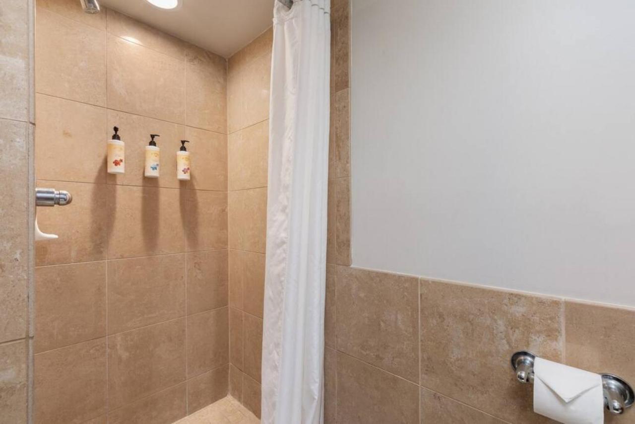 호놀룰루 Incredible Location Free Parking In Waikiki 빌라 외부 사진