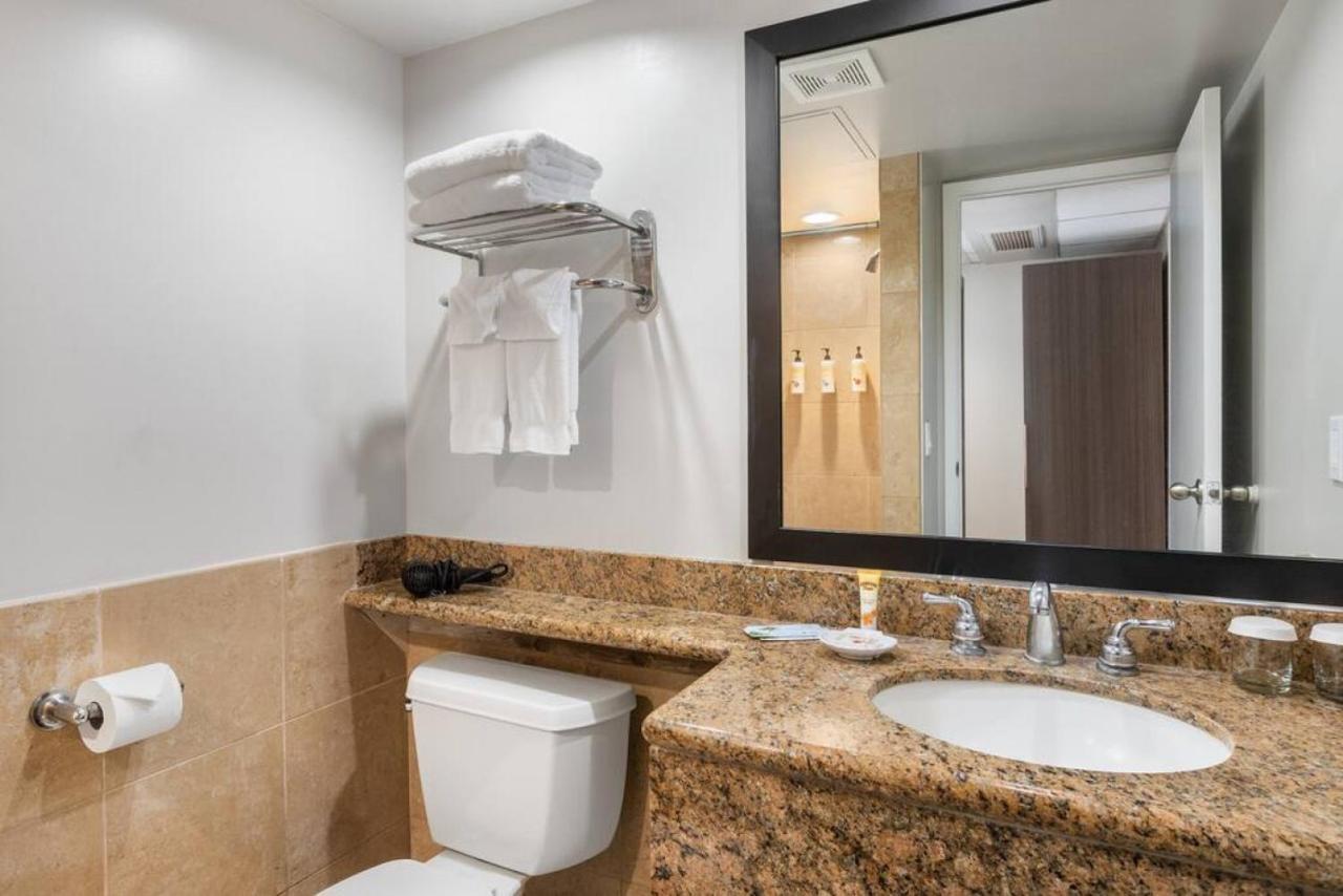 호놀룰루 Incredible Location Free Parking In Waikiki 빌라 외부 사진